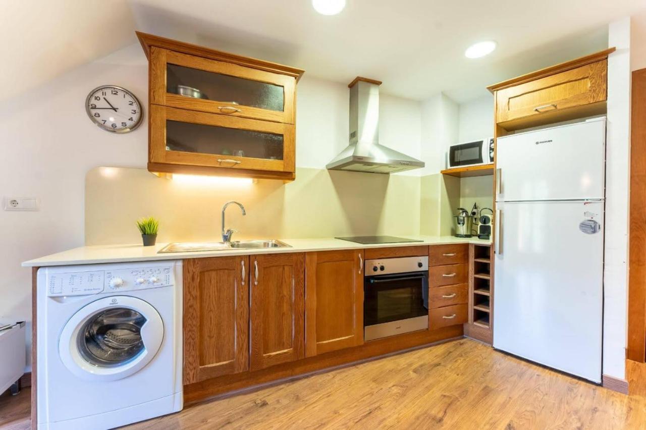 Apartamentsaloriaburg Farrera Exterior foto